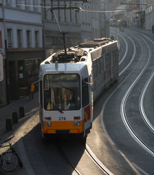 Straßenbahn in der Gaustraße